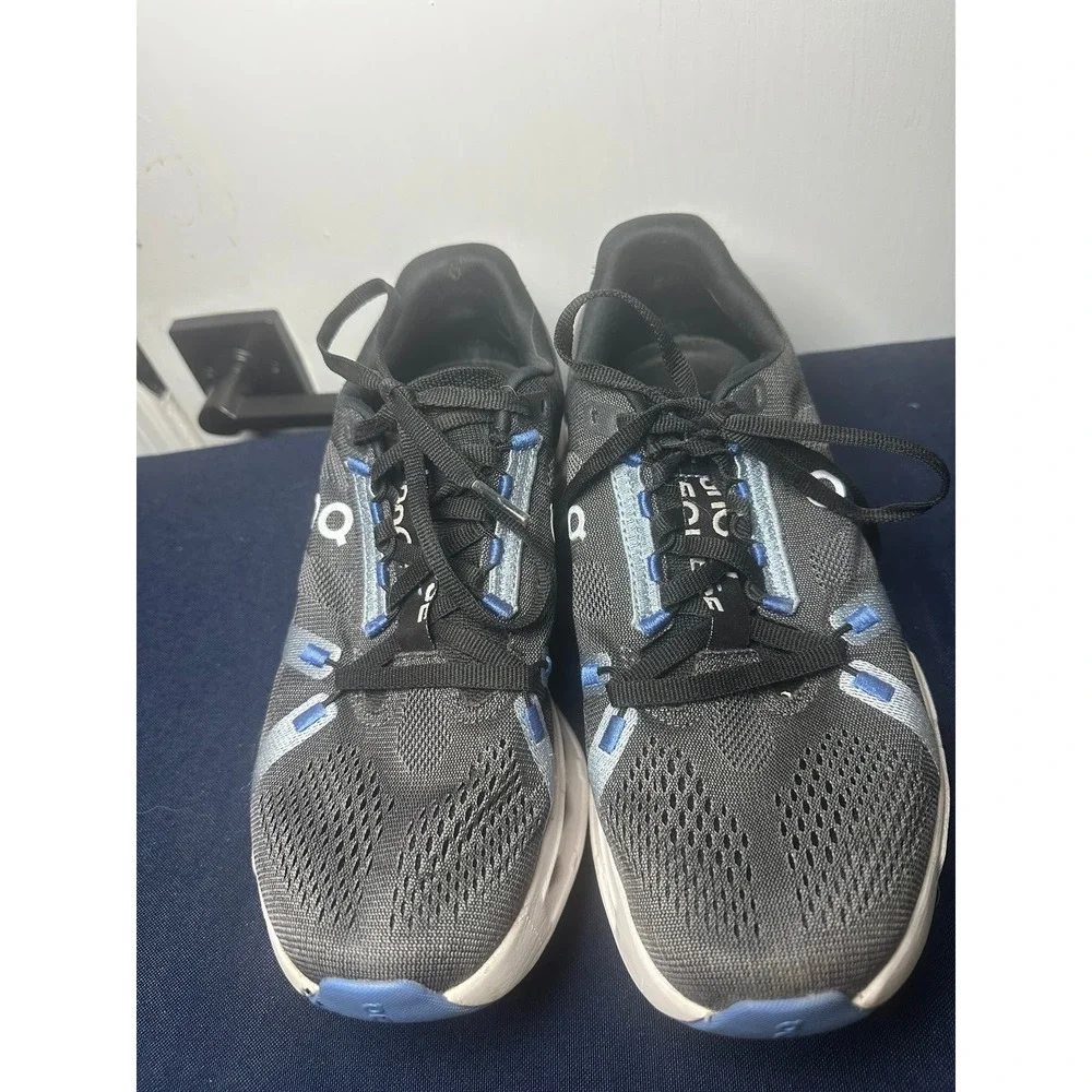 On Cloud | Cloudsurfer Black/Blue CloudTec Running Shoes | Size 9